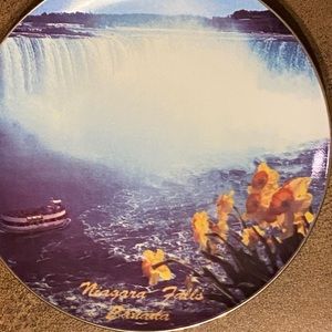 Niagara Falls Canada Decorative Plate 8 inches
